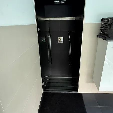 Atypical Loft With Private Pool Hébergement de vacances