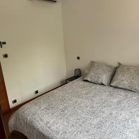 Vakantiehuis Atypical Loft With Private Pool