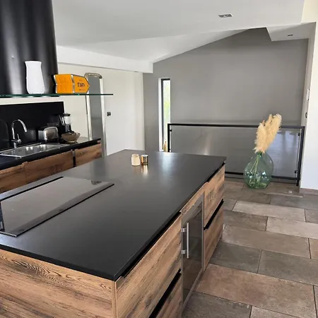 Ferienhaus Atypical Loft With Private Pool *