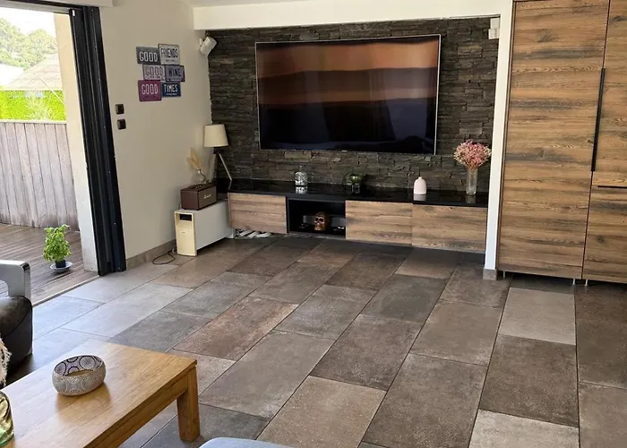 Nyaraló Atypical Loft With Private Pool