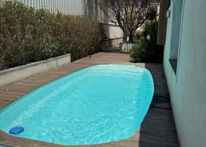 Nyaraló Atypical Loft With Private Pool *