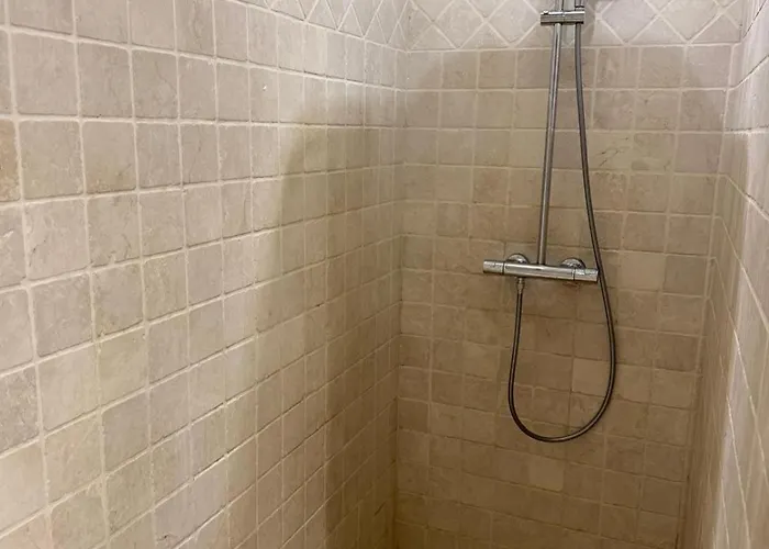 Atypical Loft With Private Pool * Le Lavandou