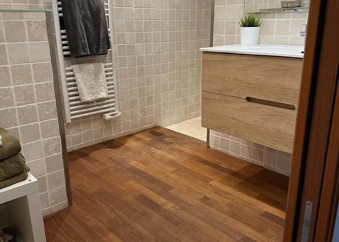 Atypical Loft With Private Pool * Le Lavandou