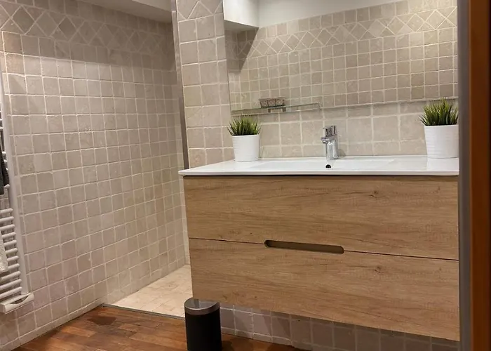 Nyaraló Atypical Loft With Private Pool