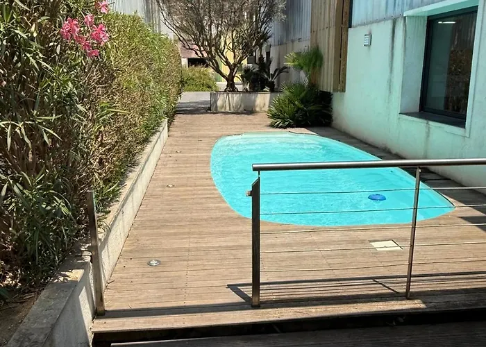 Nyaraló Atypical Loft With Private Pool *